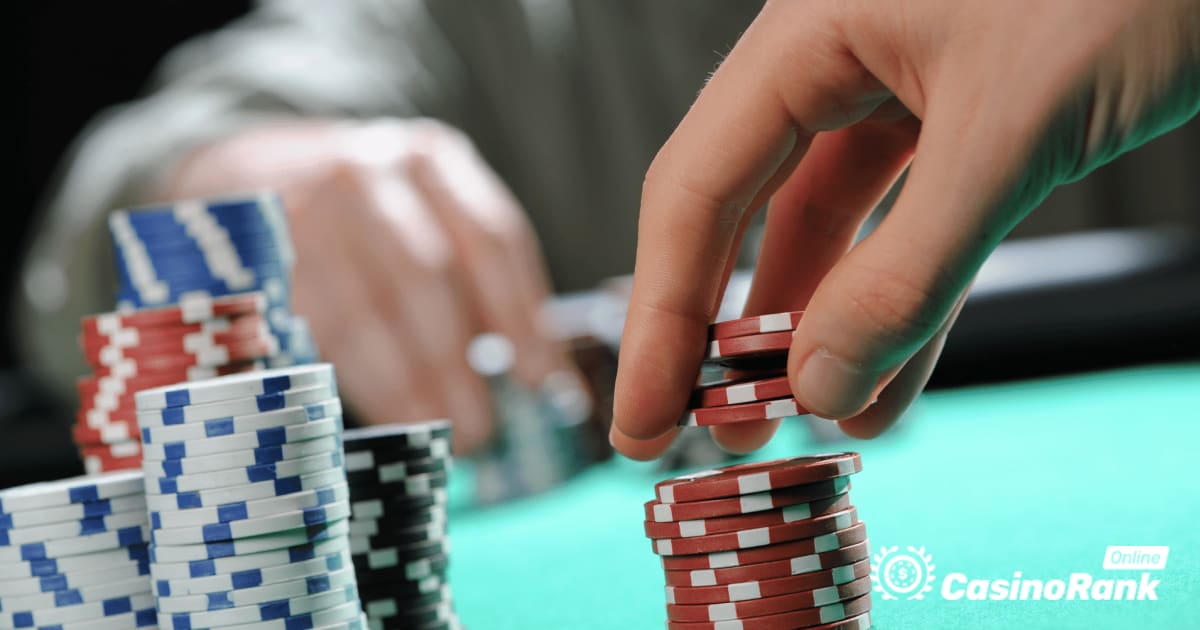 Texas Holdem vs. Omaha Pokeri: Mikä on ero?